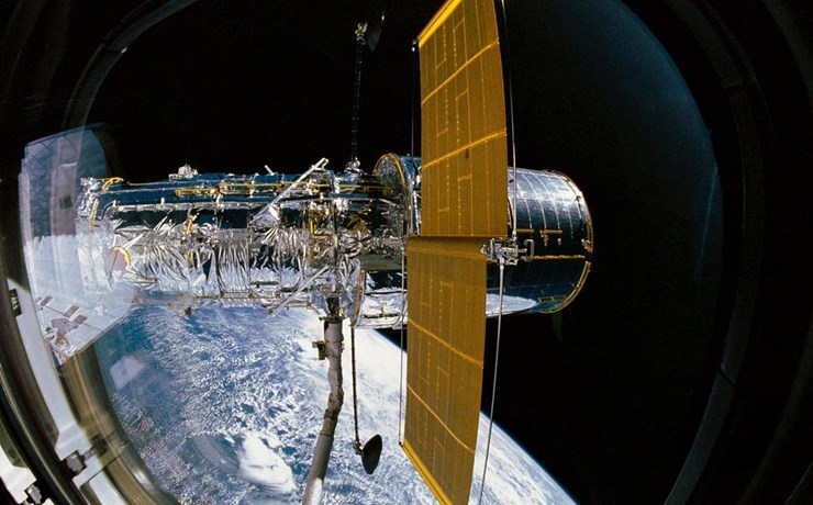 Παράθυρο στο Σύμπαν: 30η επέτειος του Hubble