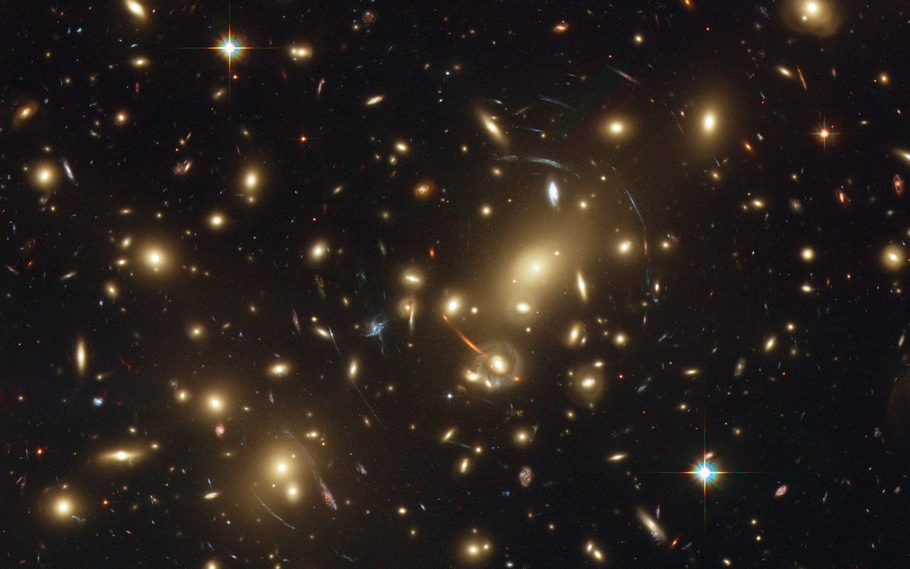 Το γαλαξιακό σμήνος Abell 2218