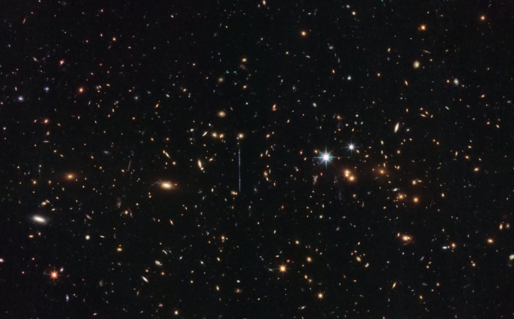 «Ο Χοντρός»: ένα από τα μεγαλύτερα γαλαξιακά σμήνη