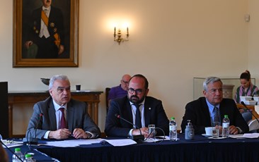 Κοινή ρότα για την ενίσχυση της Γαλάζιας Οικονομίας και της Νησιωτικότητας Κοινή ρότα για την ενίσχυση της Γαλάζιας Οικονομίας και της Νησιωτικότητας
